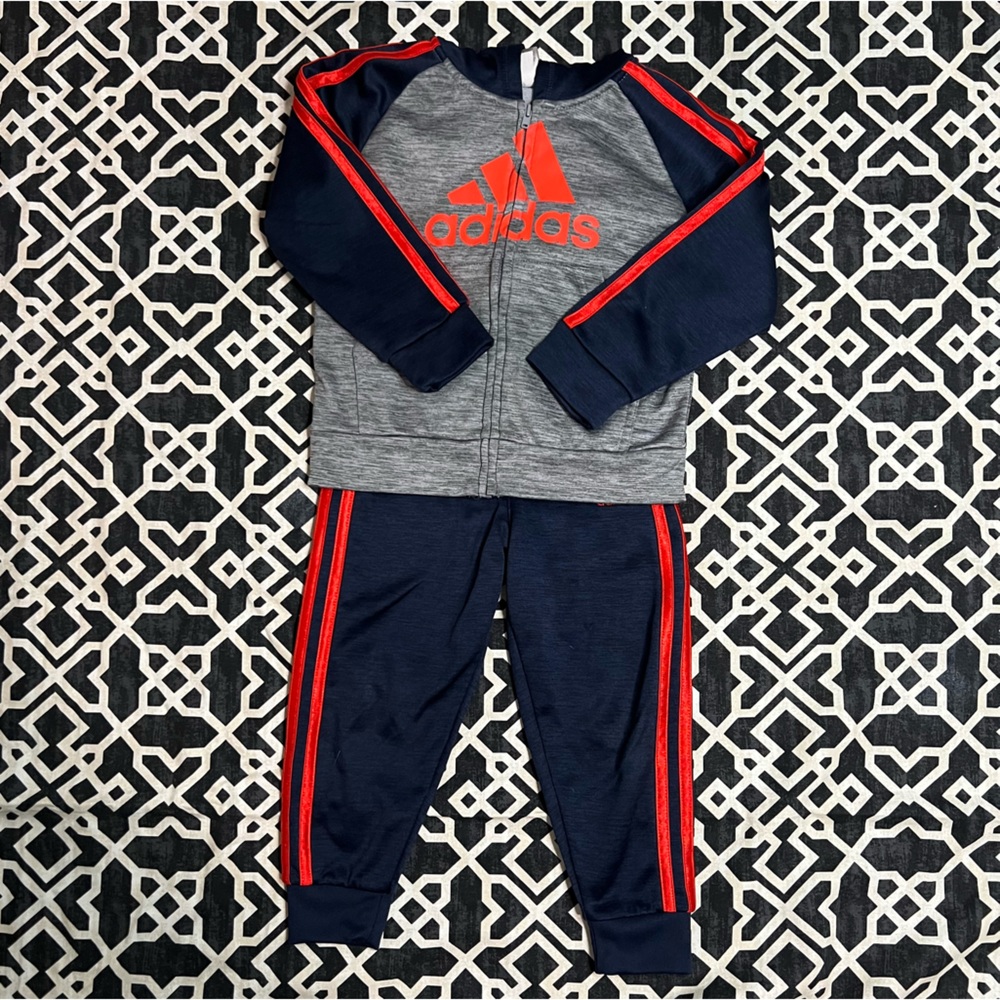 Adidas Boy's 2-piece Active Set.